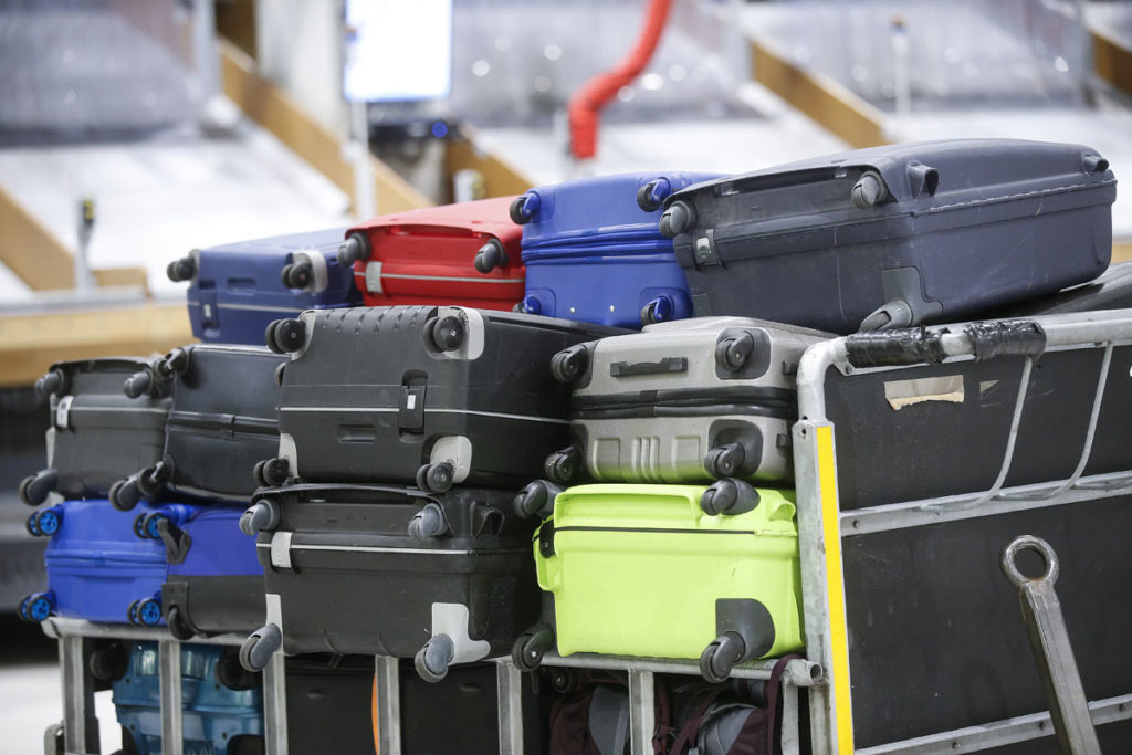 Baggage Handling Projects. Schiphol Airport Signs Long Term Contract with Beumer Group