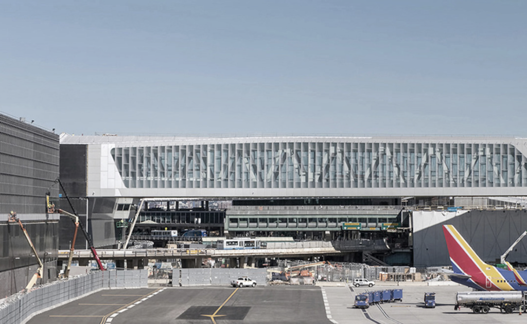 laguardia portable blast fence