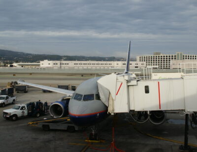 SFO Postpones Additional Construction Projects
