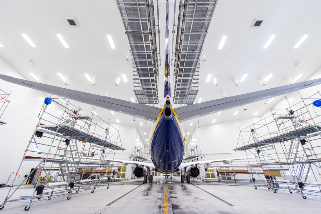 aircraft paint shop Kaunas Airport