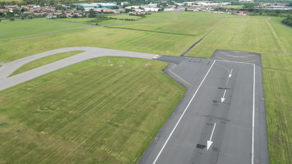 edinburgh airport solar farm