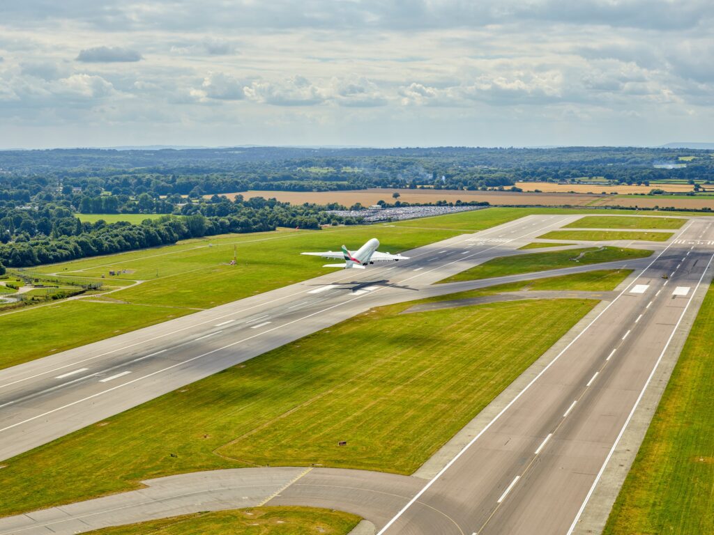 gatwick airport northern runway