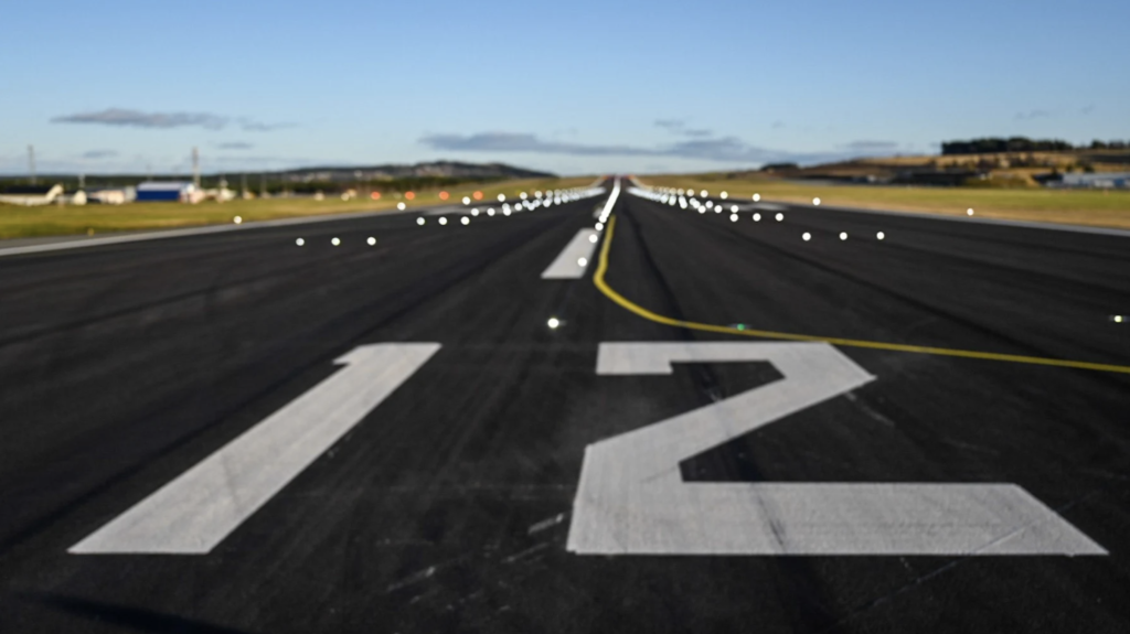 runway lighting Östersund Airport