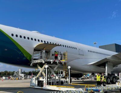 Menzies Aviation Expands Contract with with New Aer Lingus at MAN