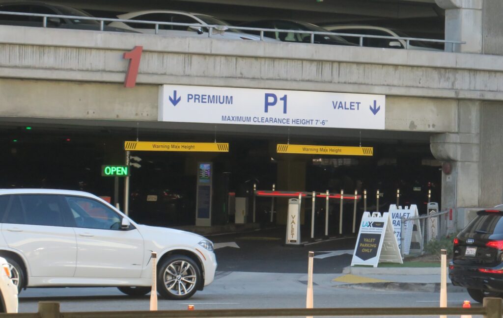 lax valet parking