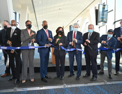 LaGuardia Airport Completes Passenger Facilities at Terminal B