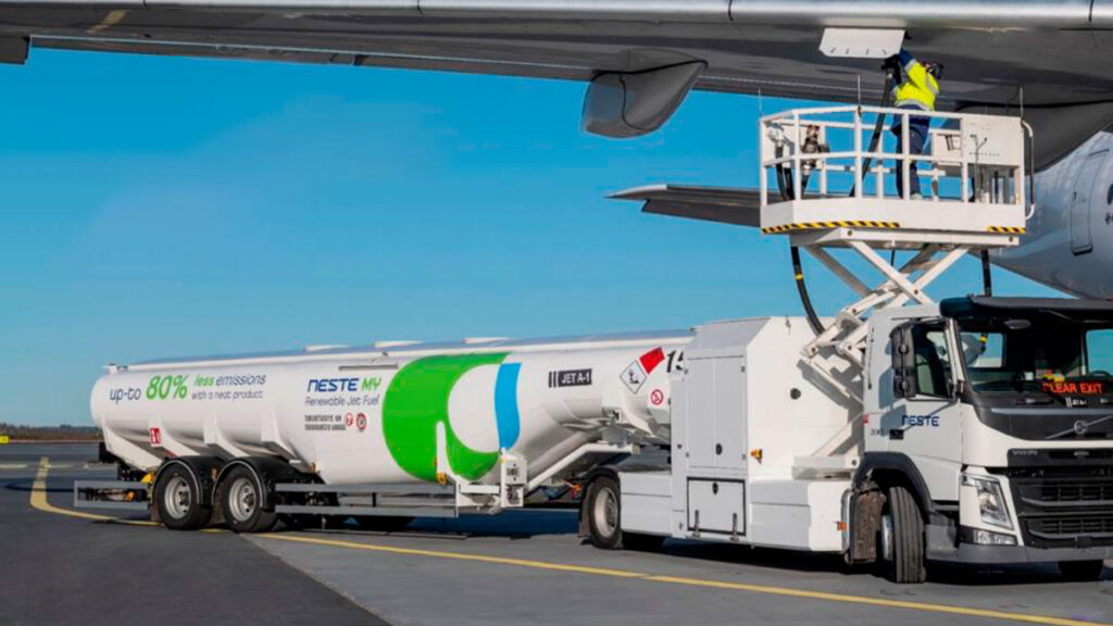 Jet-Tekno Refueller Truck