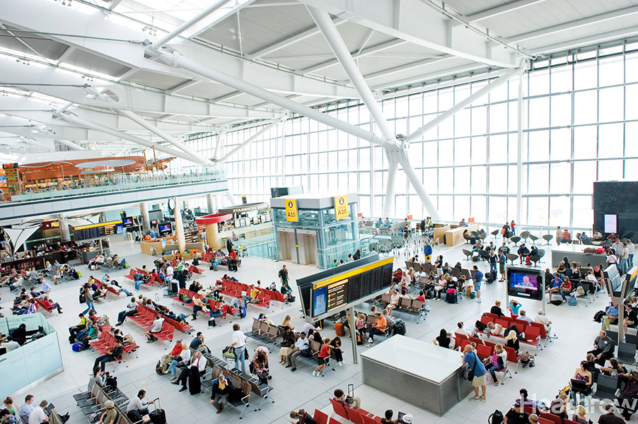 Heathrow Airport, Terminal 5A, airside, departure lounge