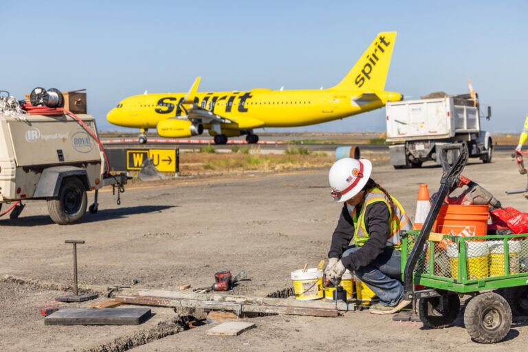 Oakland Airport Completes Taxiway W Rehabilitation Phase 1 Airport