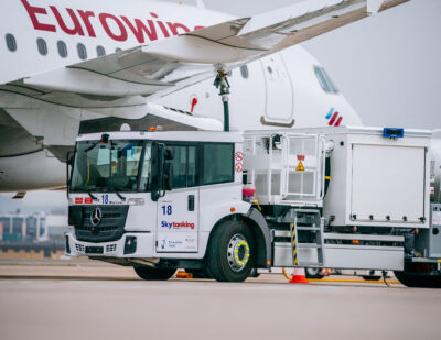 Skytanking to Deploy Electric Refuelling Truck at Stuttgart Airport