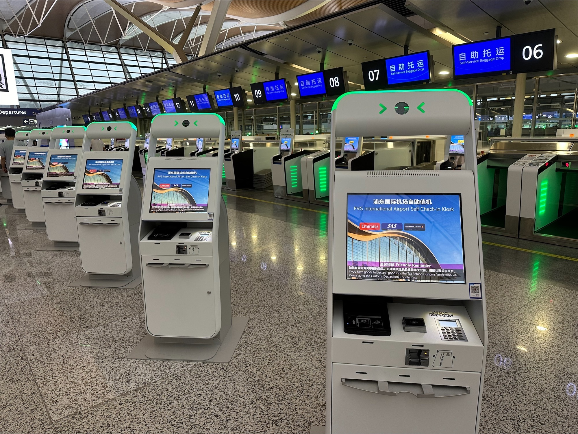 SITA adds state-of-the-art self-service solutions to Shanghai Pudong International Airport