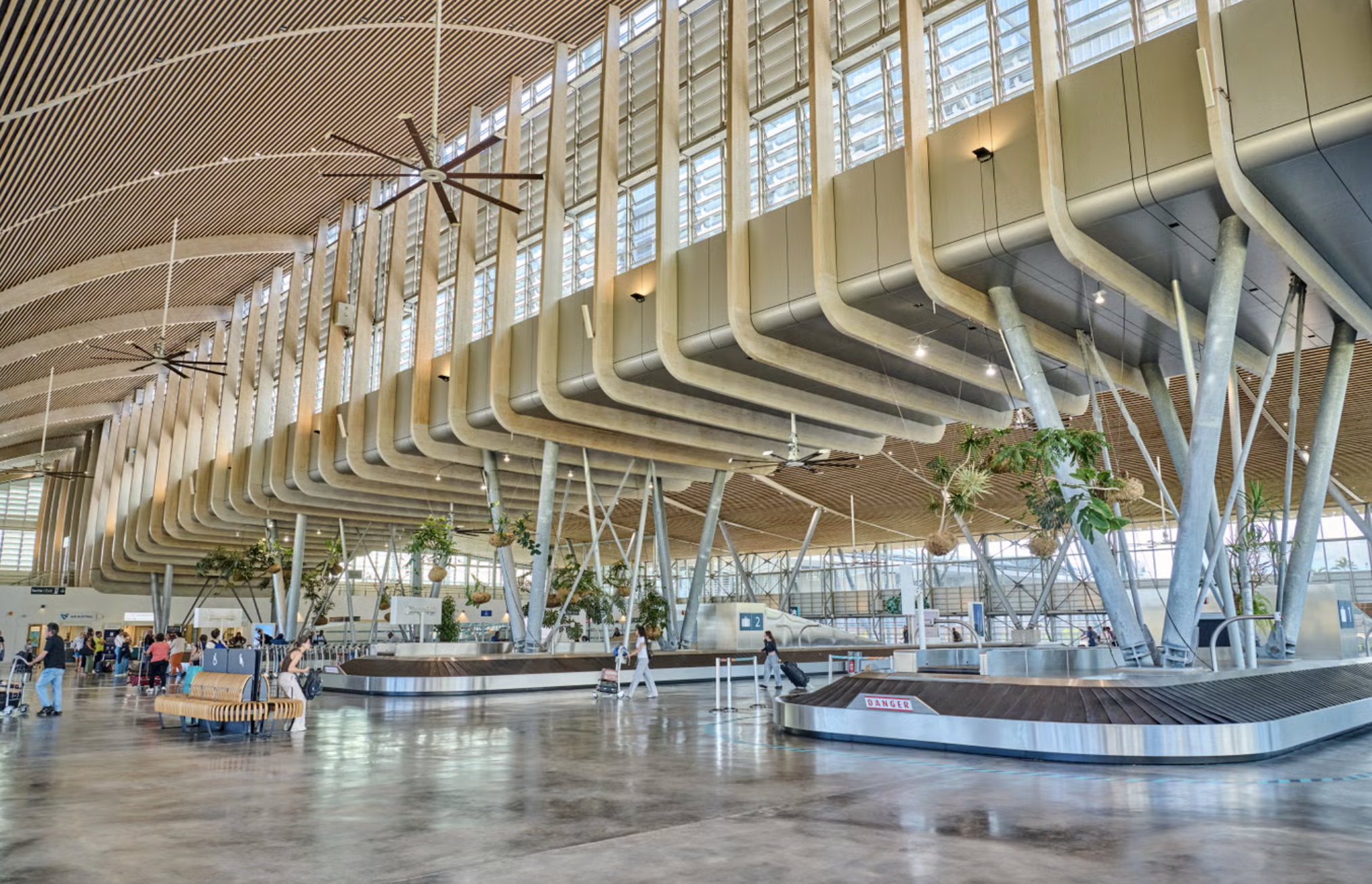 Roland Garros Airport’s Arrivals Terminal