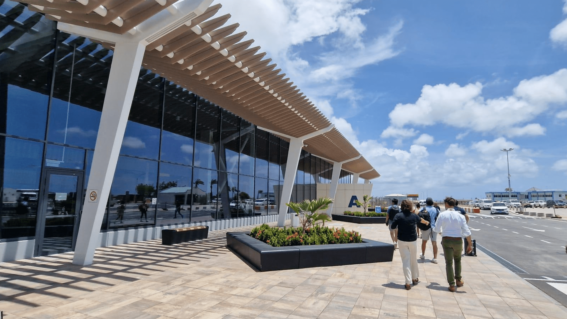 Queen Beatrix International Airport achieves LEED Gold certification