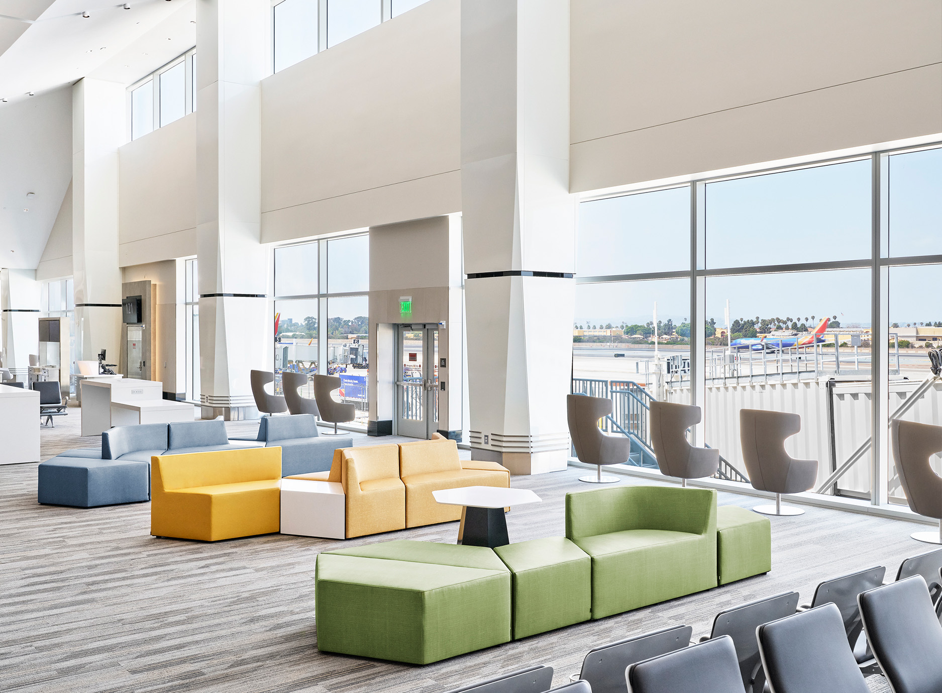 Derlot Group San Diego Airport project
