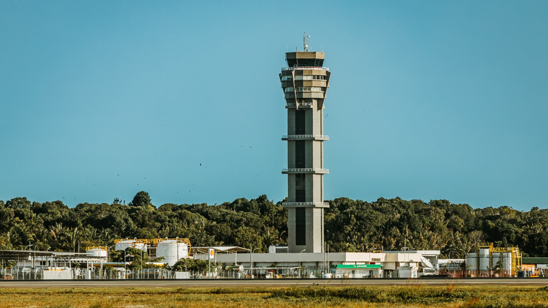 A control tower at Salvador Bahia Airport (SSA)