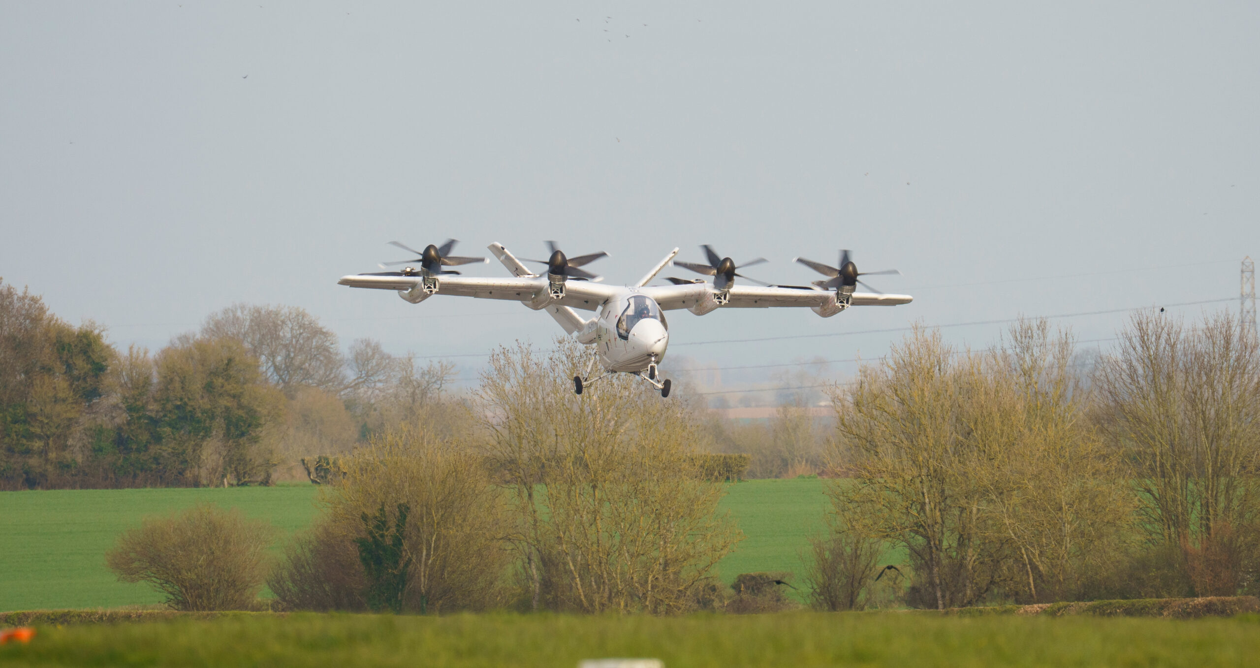 Test pilot Paul Stone in flight during transition testing of Vertical’s prototype at the Company’s UK Flight Test Centre, 23 March 2026