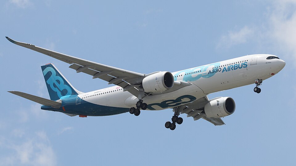 The aircraft will be powered by 40 Trent 7000 engines